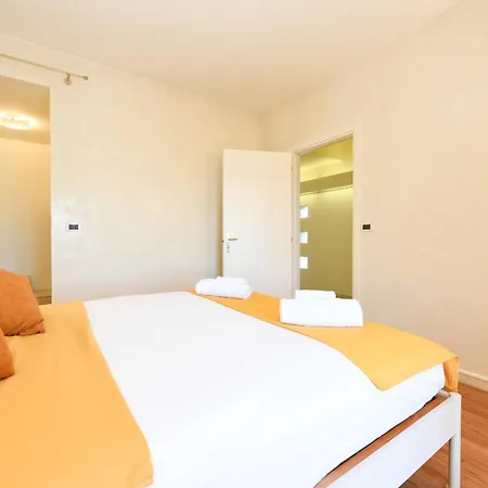 Desenzanoloft Official Partner Marriott Homes & - Eden View And Privat Renovated In 2025 Sirmione