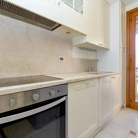 Desenzanoloft Official Partner Marriott Homes & - Eden View And Privat Renovated In 2025 Apartment Sirmione
